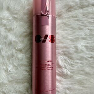 ONE/SIZE Pink Mattifying Setting Spray